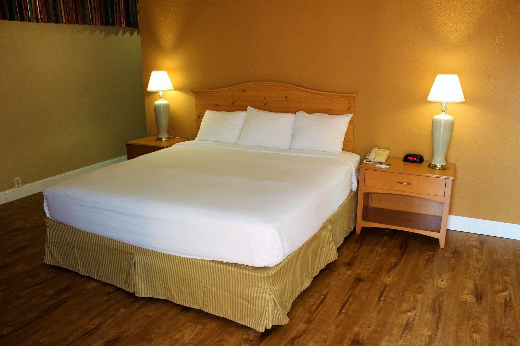 The Midtowner Hotel, Surestay Collection By Best Western Сакраменто Экстерьер фото